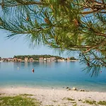 Ibenik Near Gaj Apartment Razine