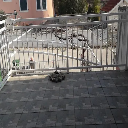 One-bedroom Near