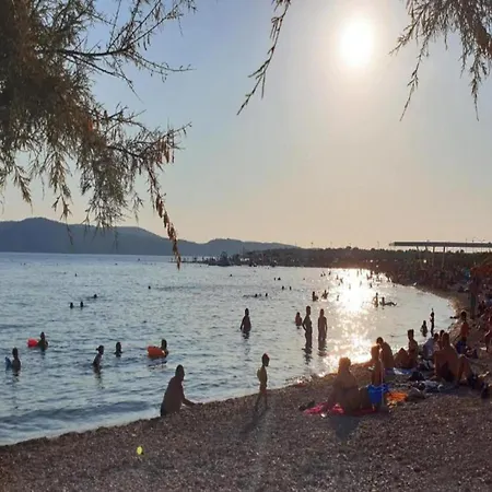 Ibenik Near Gaj Apartmán *