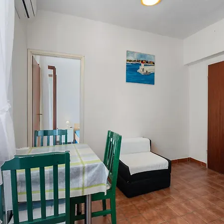 Ibenik Near Gaj Appartement