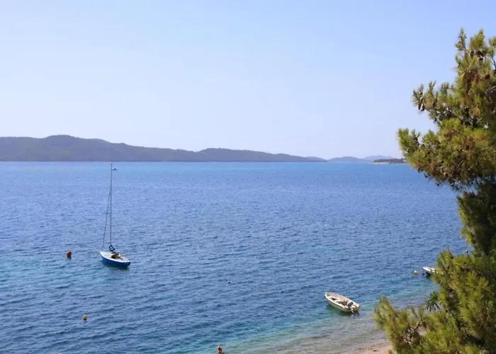 Ibenik Near Gaj * Razine