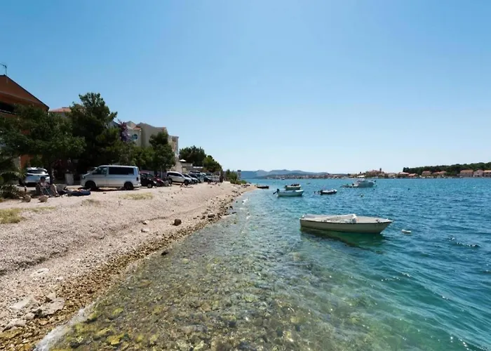 Апартаменты Ibenik Near Gaj *